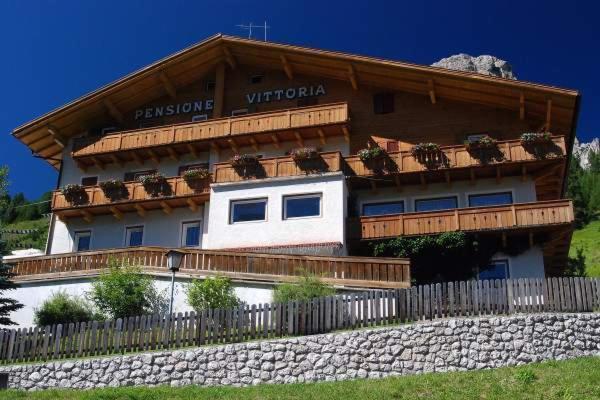 Pensione Vittoria Colfosco Exterior photo
